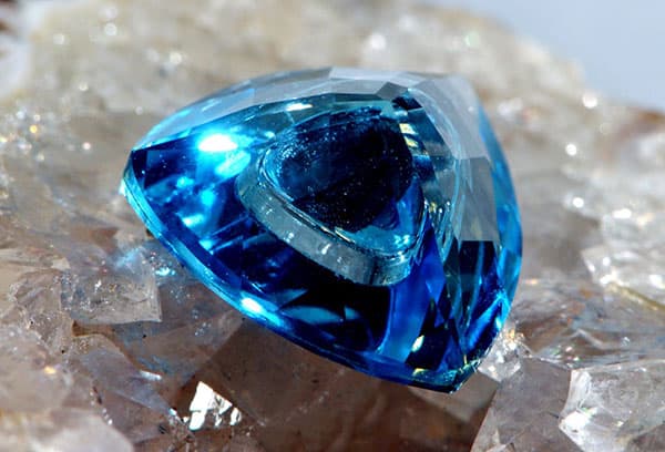 Faceted topaz