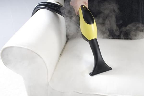 Cleaning the sofa by Karcher